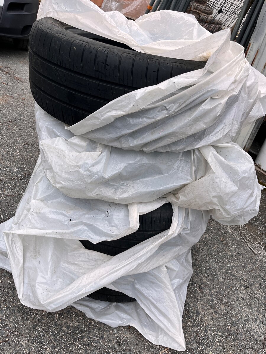 Letné pneu 205/55 r16 - 10