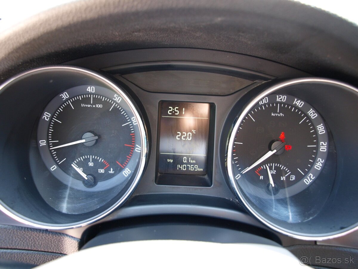 Škoda Superb 1.4 TSI Elegance - 10