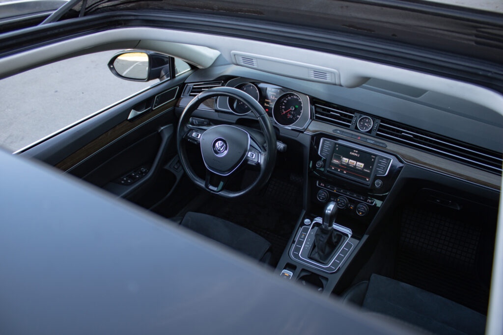 VW Volkswagen Passat Variant 2.0 TDI DSG - 10