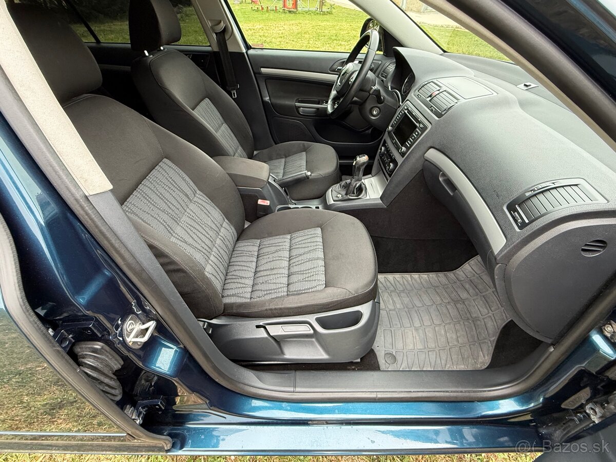 Škoda octavia 2 2.0 TDi - 10