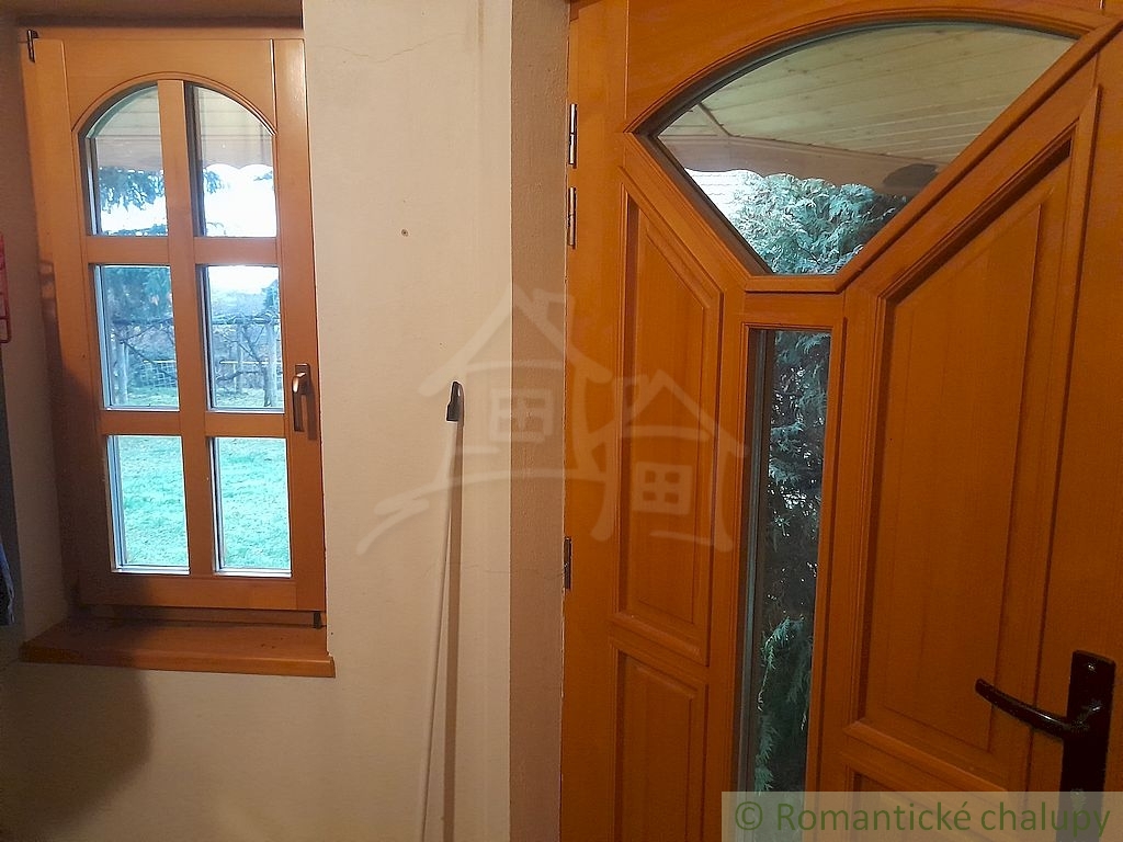 Kamenný dom neďaleko Banskej Štiavnice s cca 70-árovým poz - 10