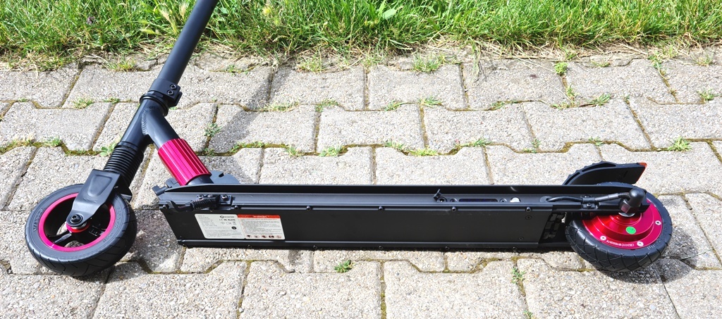 Predám skladaciu kolobežku elektrickú - - 10