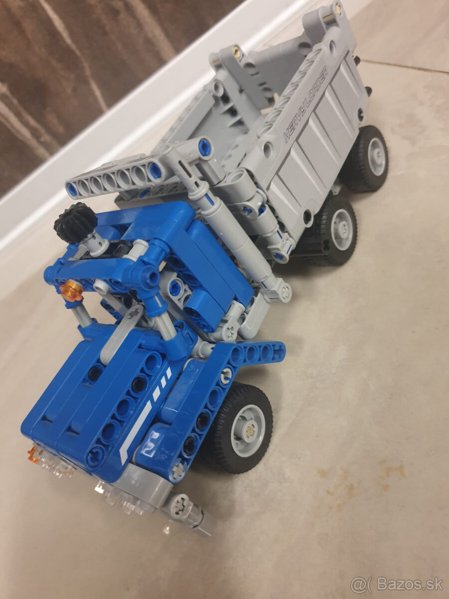 Skladačka - na chlp rovnaka ako lego 42023 - 10