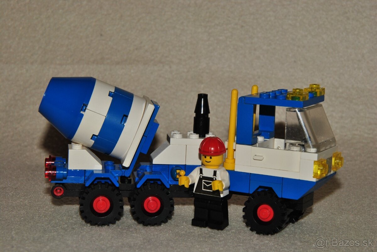 LEGO Classic Town 80te roky - 10