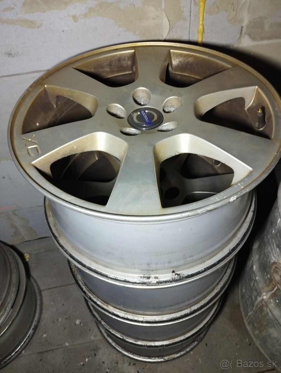 Elektróny Volvo XC R17 - 10