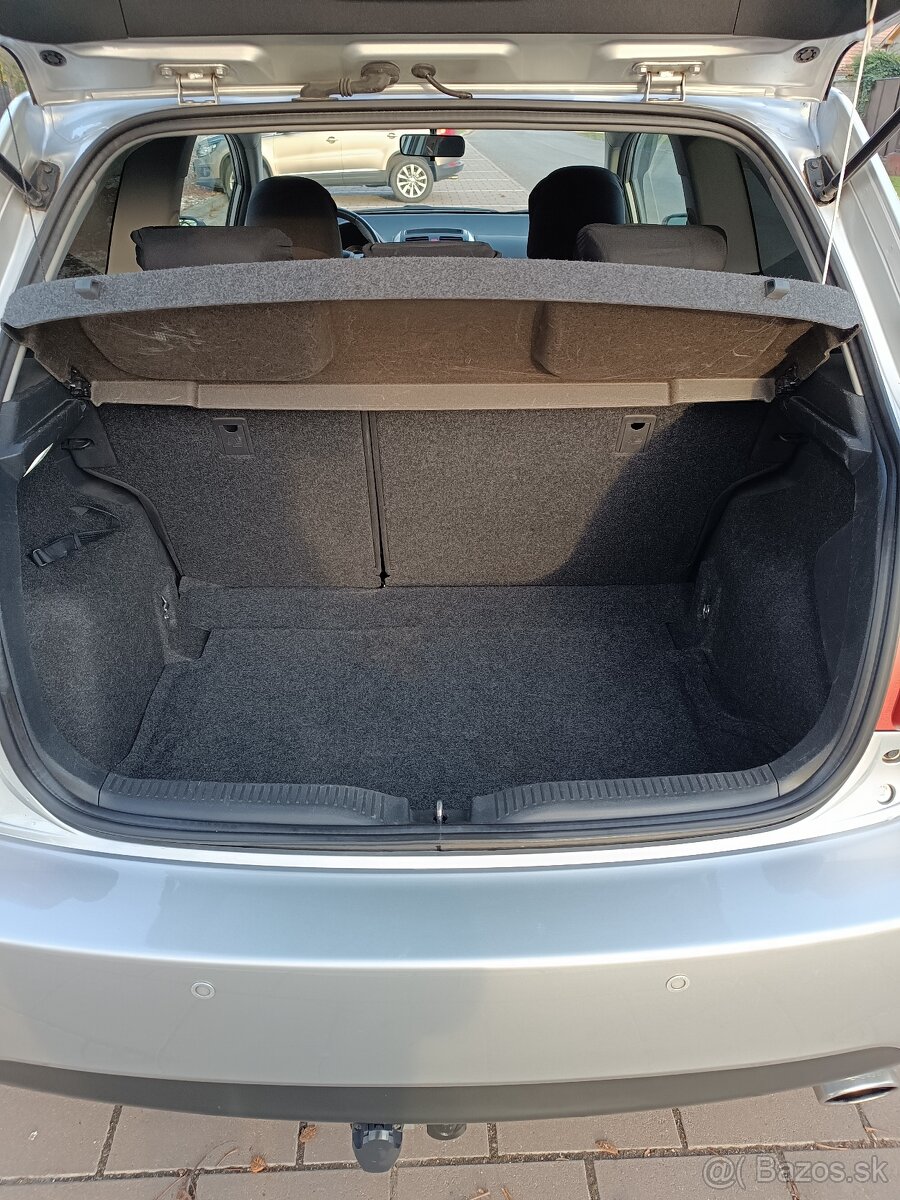 Toyota Auris 1,33 Benzín-67500 km - 10