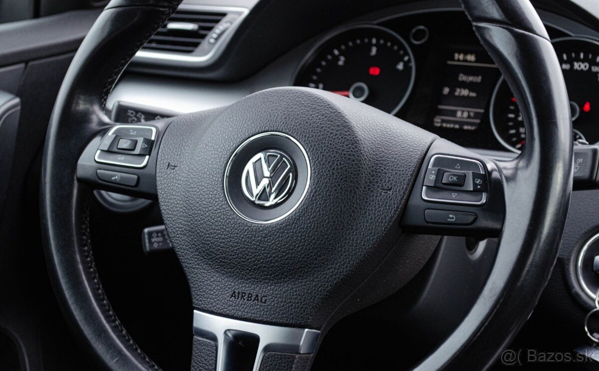 Volkswagen Passat B7 1.6 TDI Sedan - 10