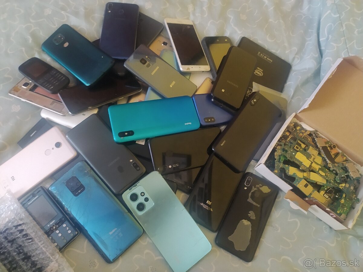 Predám mobily ná náhradné diely - 10