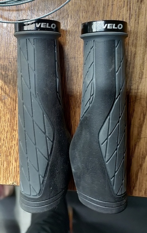 náhradne diely - 10