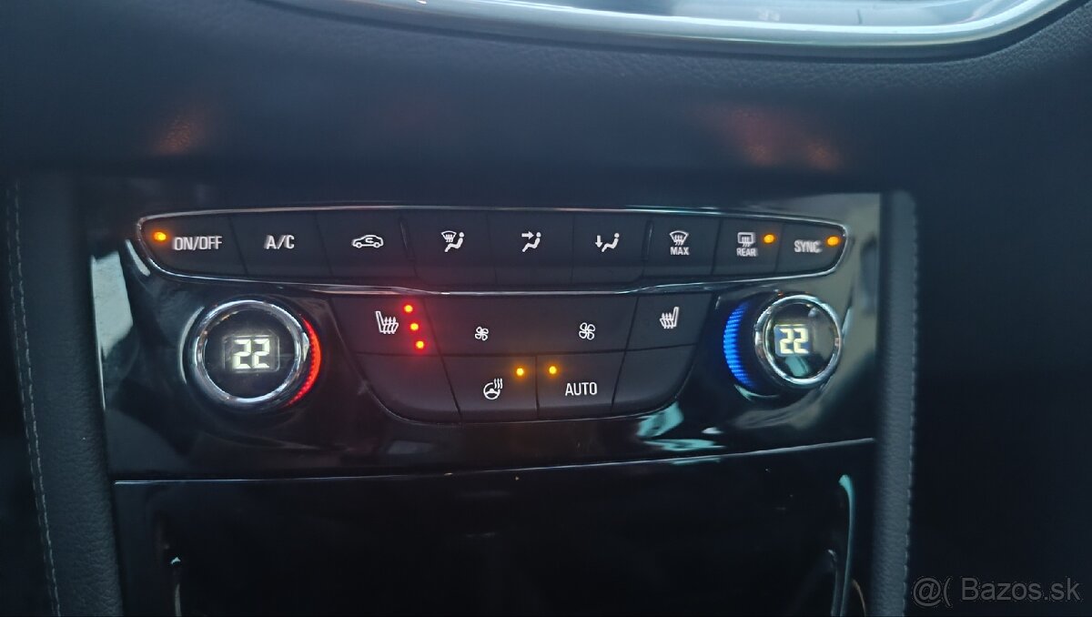 Opel Astra K 1.6d 136ps Innovation full LED - 10