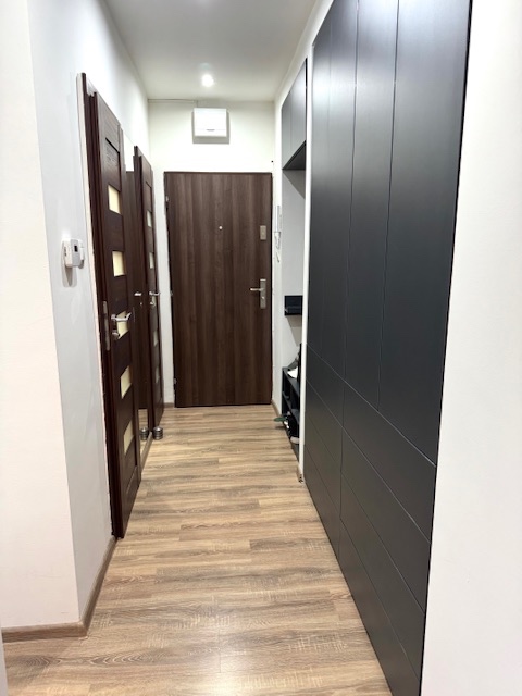 Na predaj 2 izbový tehlový byt v centre s garážou - 10