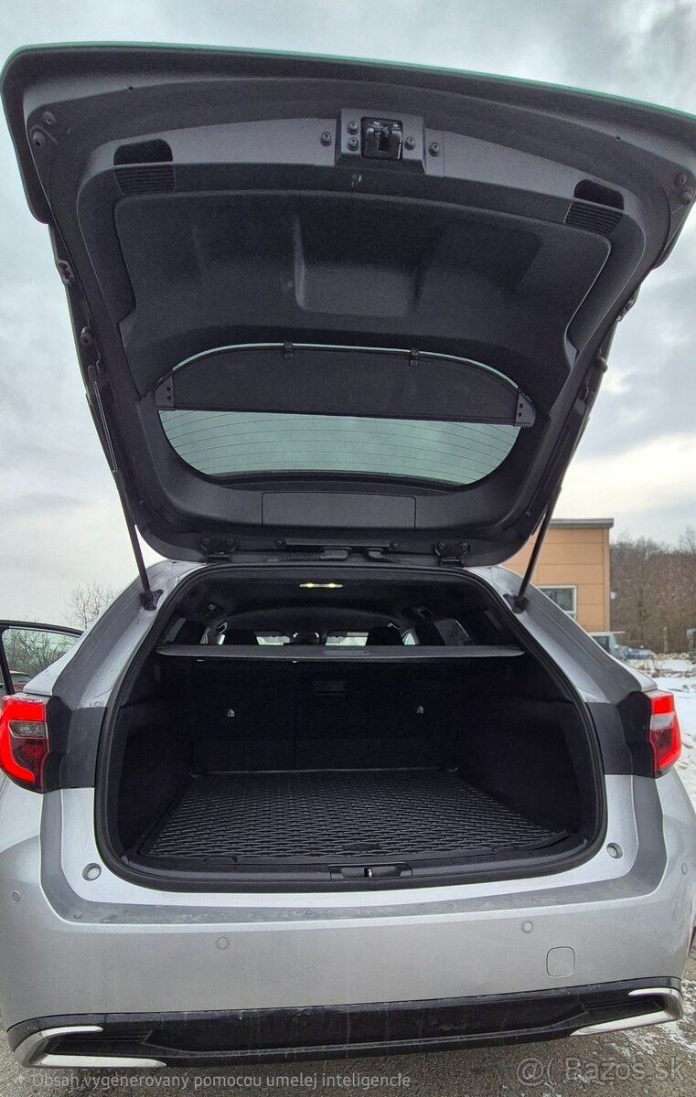 Toyota Corolla Combi 2024 - Automat - 10