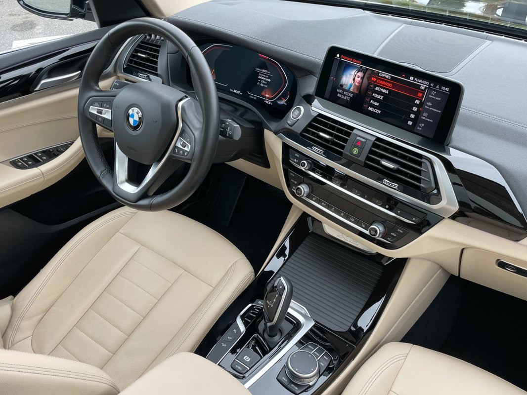 BMW X3 Luxury Line xDrive 20i A/T - 10