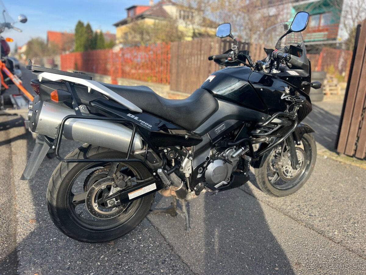 Suzuki dl v strom 1000 - 10