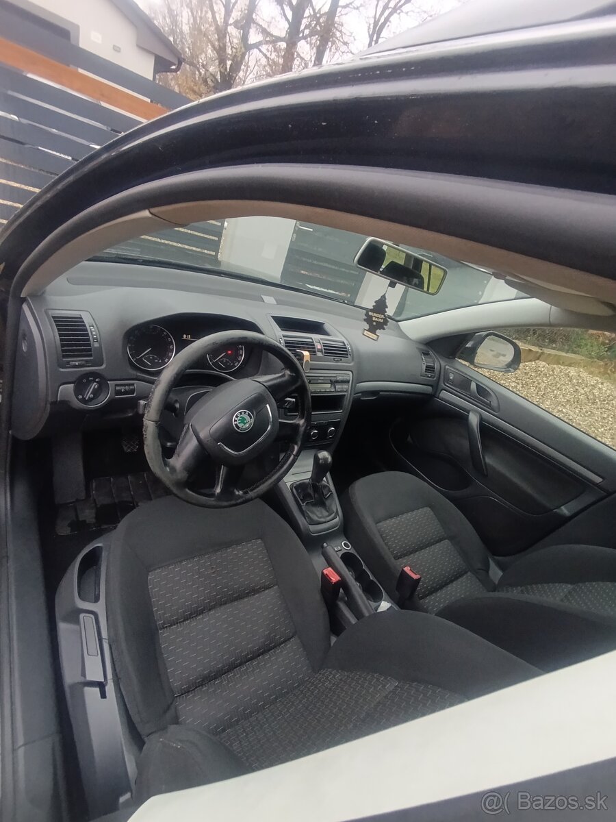 Škoda Octavia 2 fl. - 10