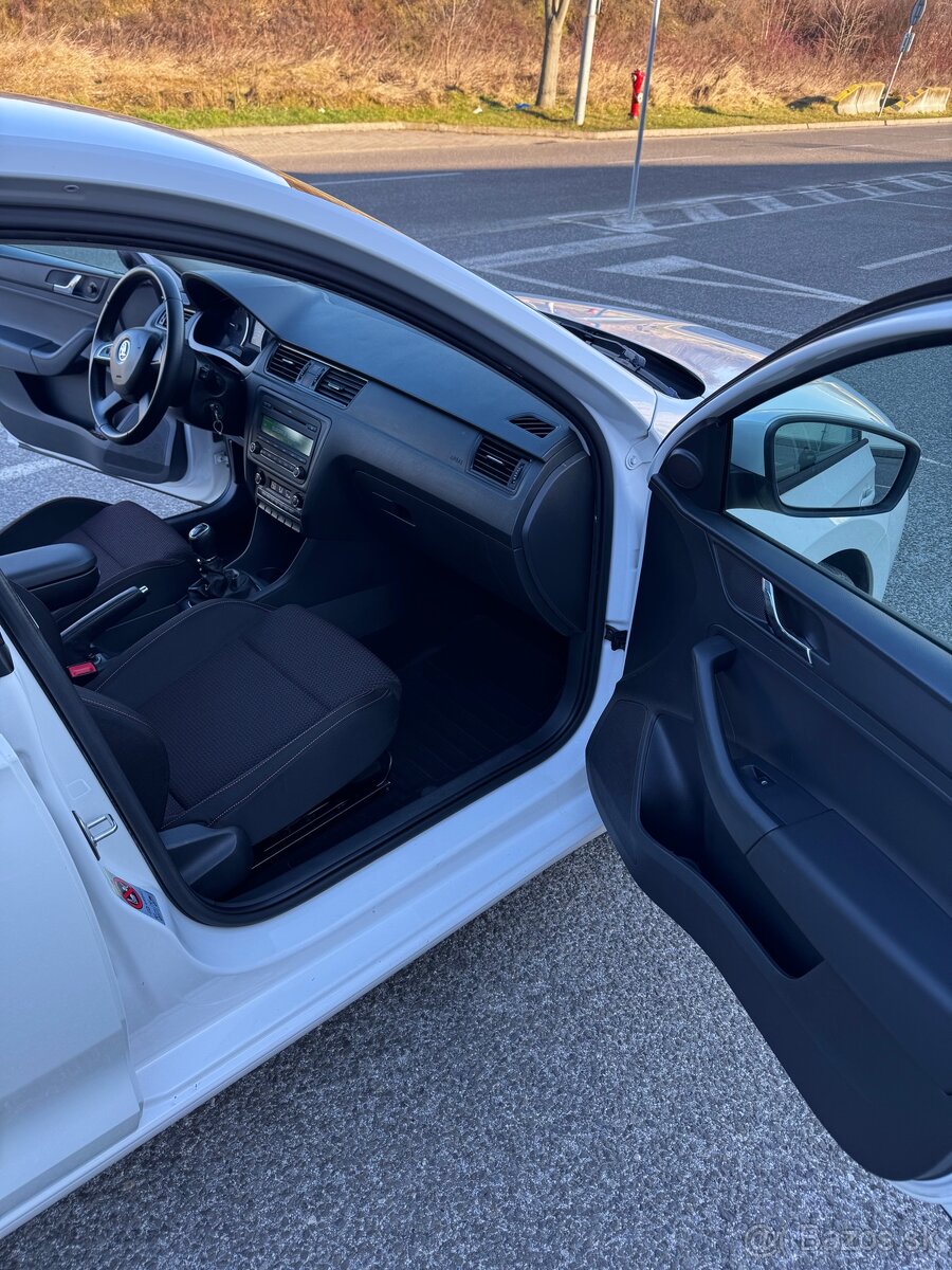 Škoda rapid 1.6tdi - 10