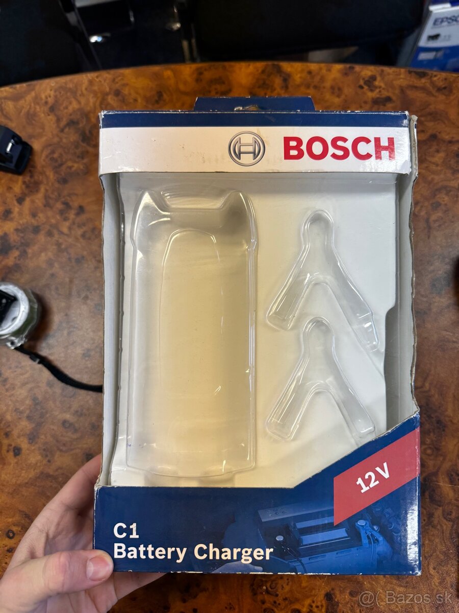 Predam nabíjačku Bosch C1 - 10