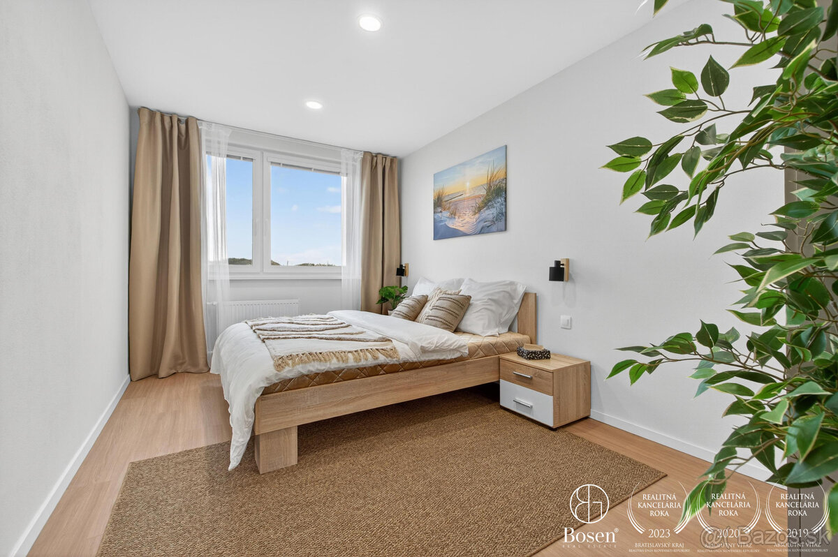 BOSEN | 4 izbový kompletne zrekonštruovaný byt s loggiou, 87 - 10