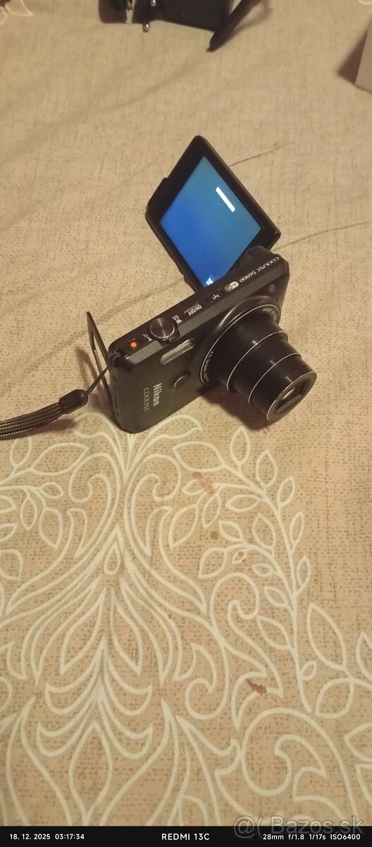 Nikon CoolPix S6900 - 10