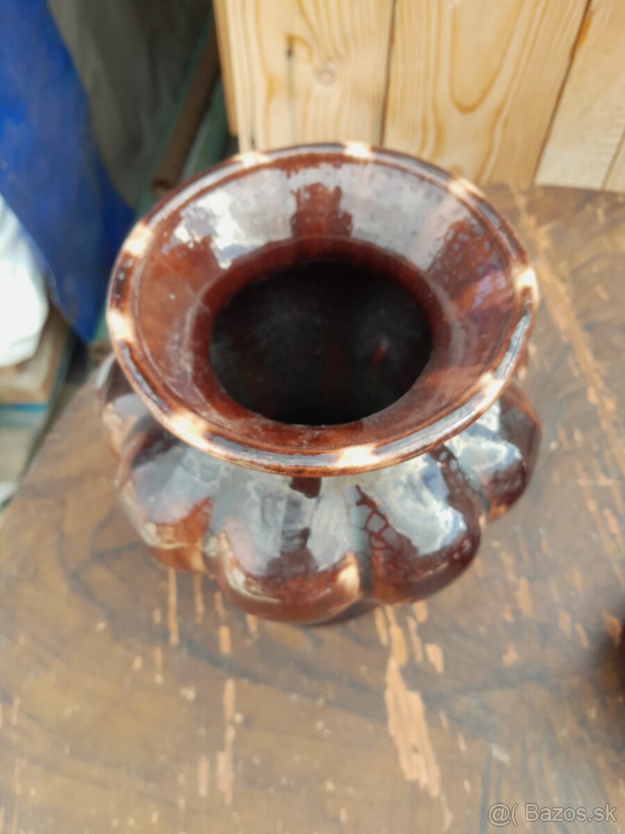 Predám sošku a vázu - 10