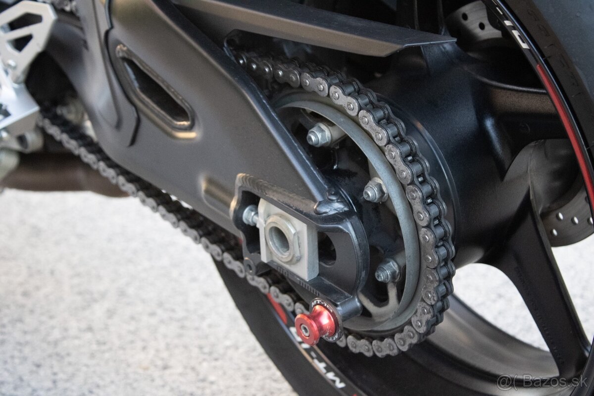 Yamaha MT-10 118 kW, manuál, 2017, benzín - 10