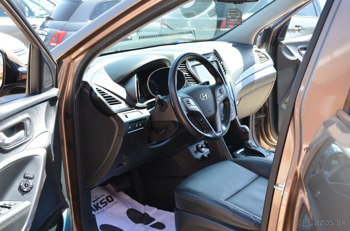 Hyundai Santa Fe 2,2 CRDi PREMIUM 4x4 AT6 145KW - 10