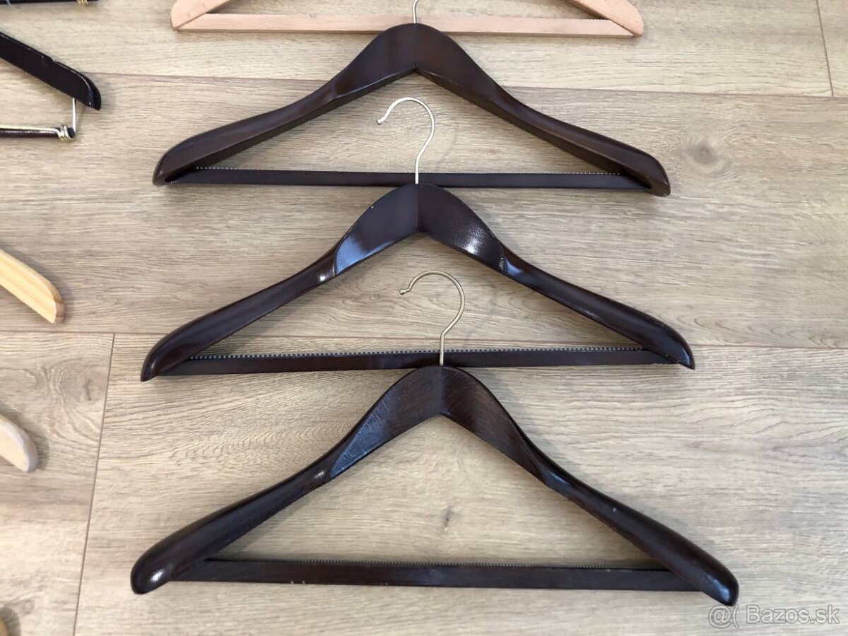 Drevene vesiaky vesiak - 10