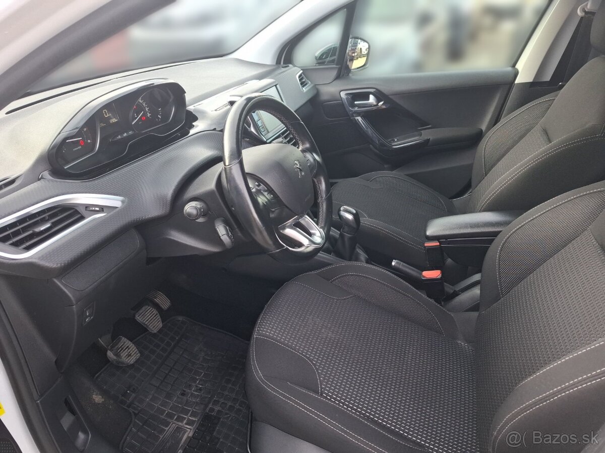 Peugeot 208 1.6 BlueHDi Allure - 10