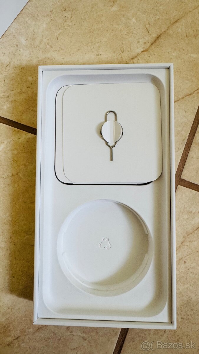 Apple Iphone 11, 128GB - 10