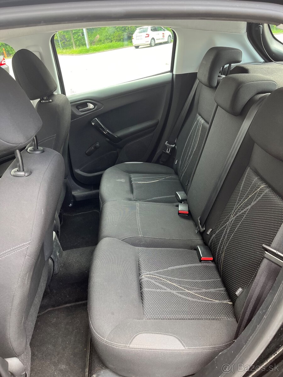 Peugeot 208 1.2 bez korozie - 10