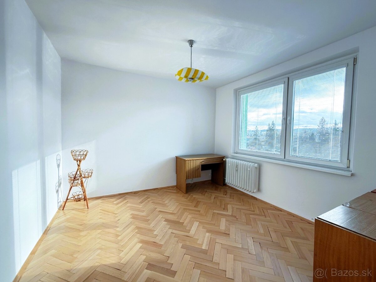 PRENÁJOM 4-izbový byt Poprad-Západ - 10