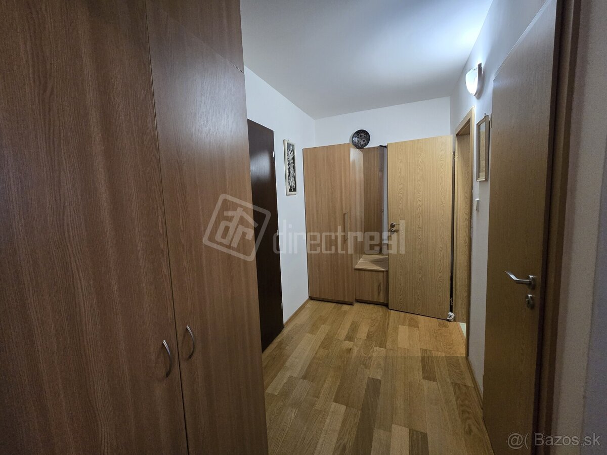 Čiastočne zrekonštruovaný zariadený byt s klimatizá… - 10