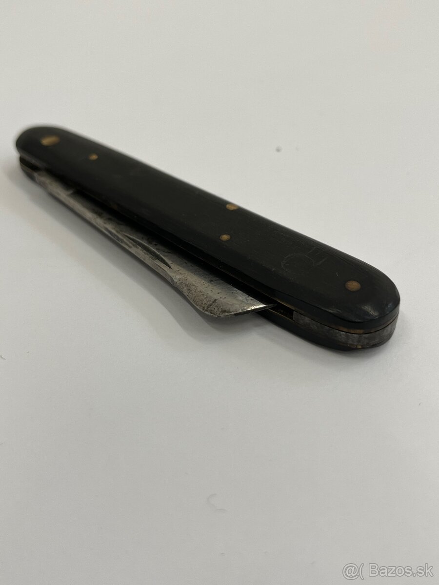 Vrúblovací nôž - 10