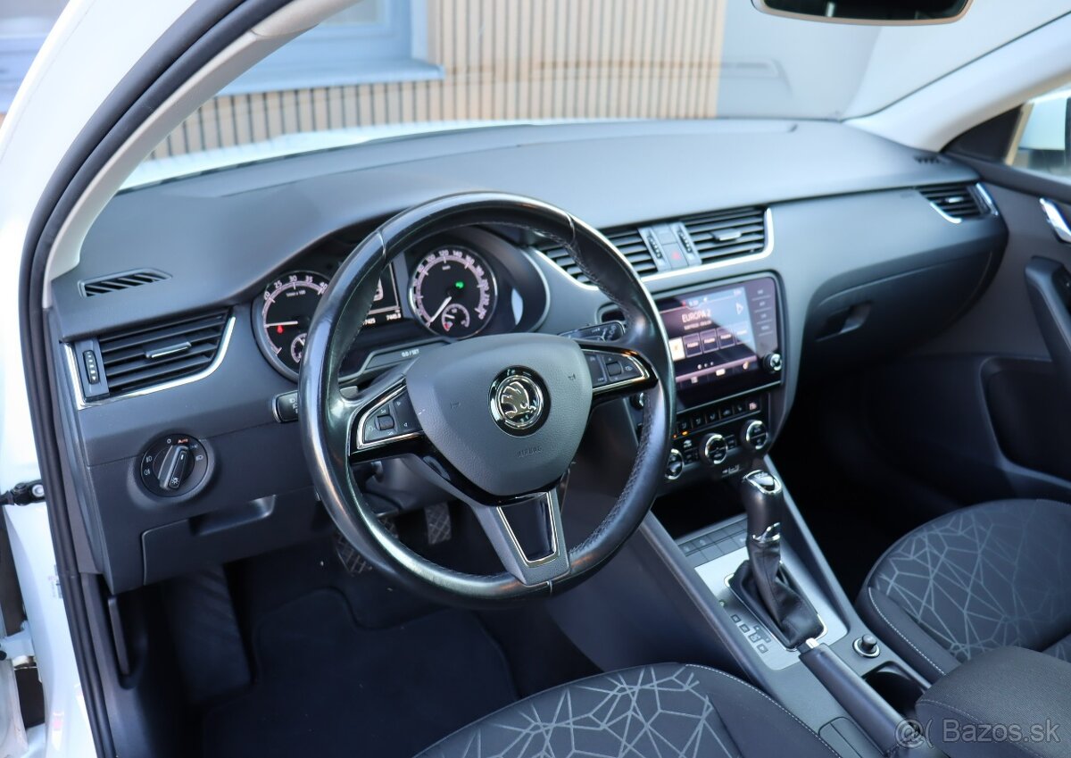 Škoda Octavia Combi 2.0 TDI Ambition DSG - 10
