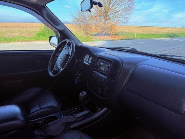 Ford Maverick 3.0i LPG 4x4 Automatik, jazdené - 10