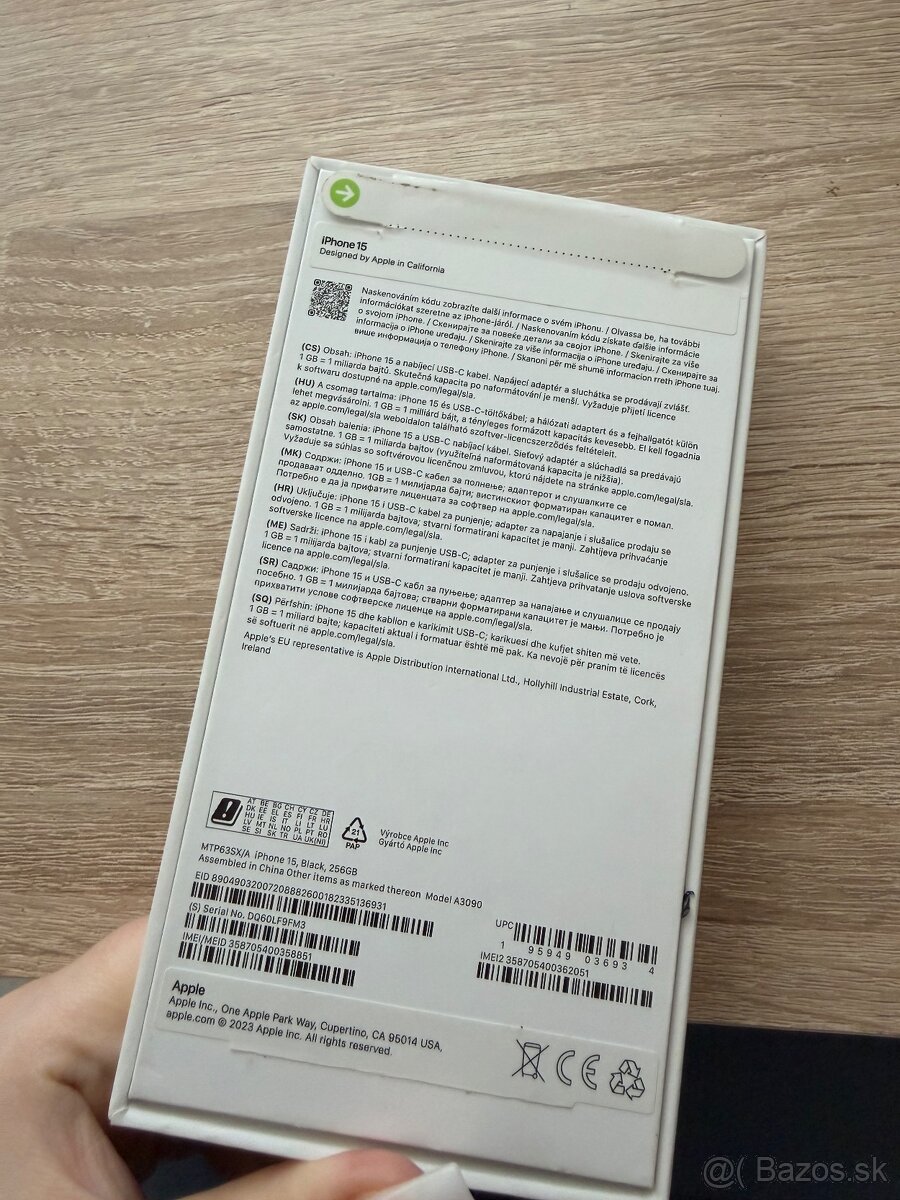 iPhone 15 256 GB čierny - 10