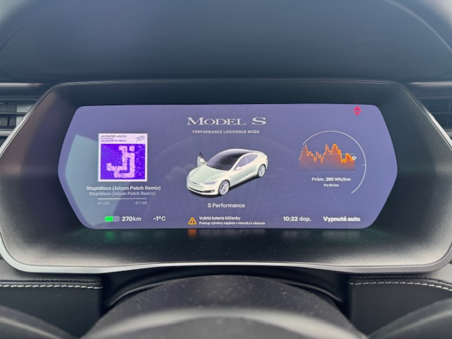 Tesla Model S Ludicrous Performance - 10