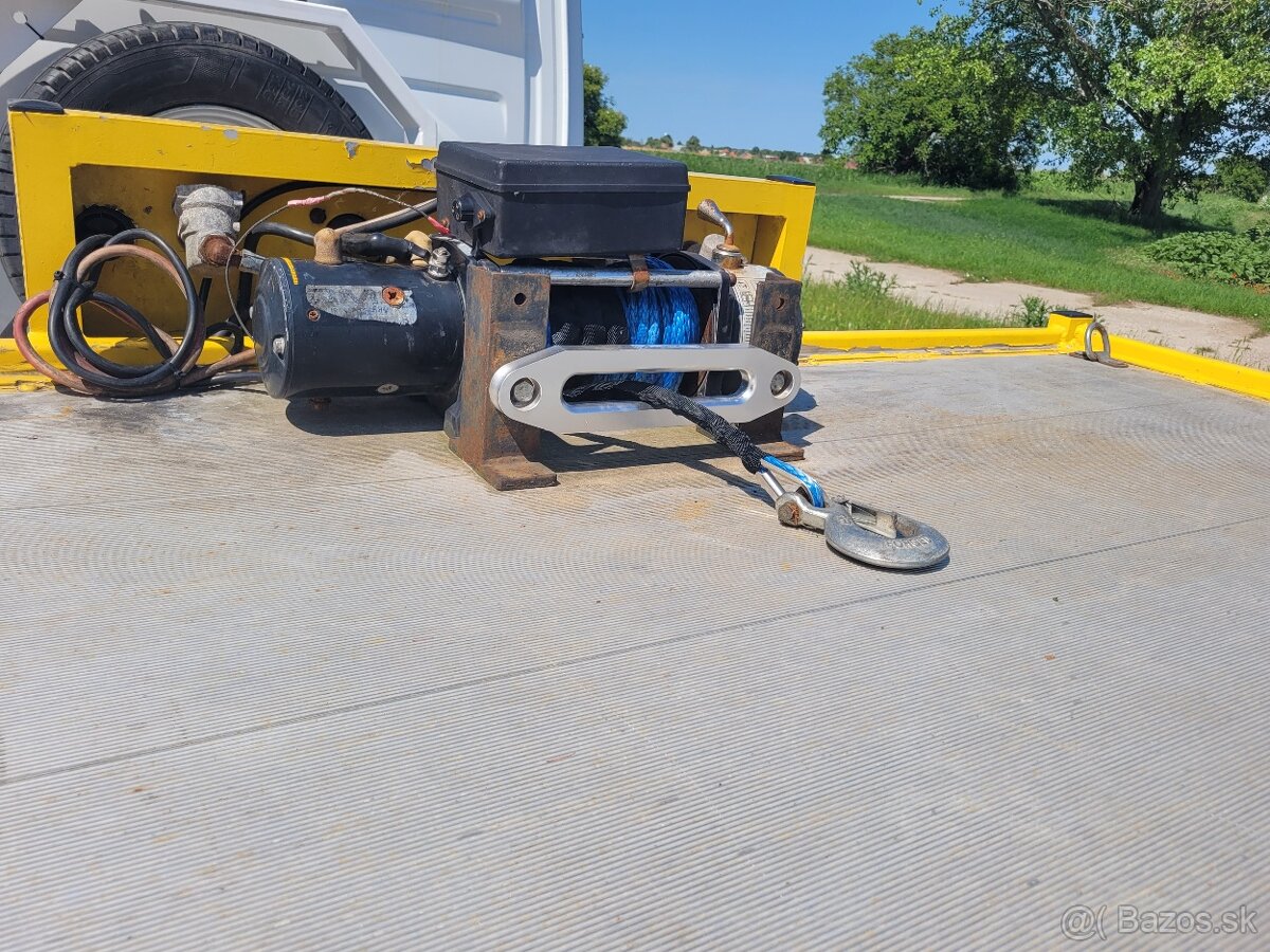 Mercedes Sprinter 3.0 V6 miniťahač + náves - 10