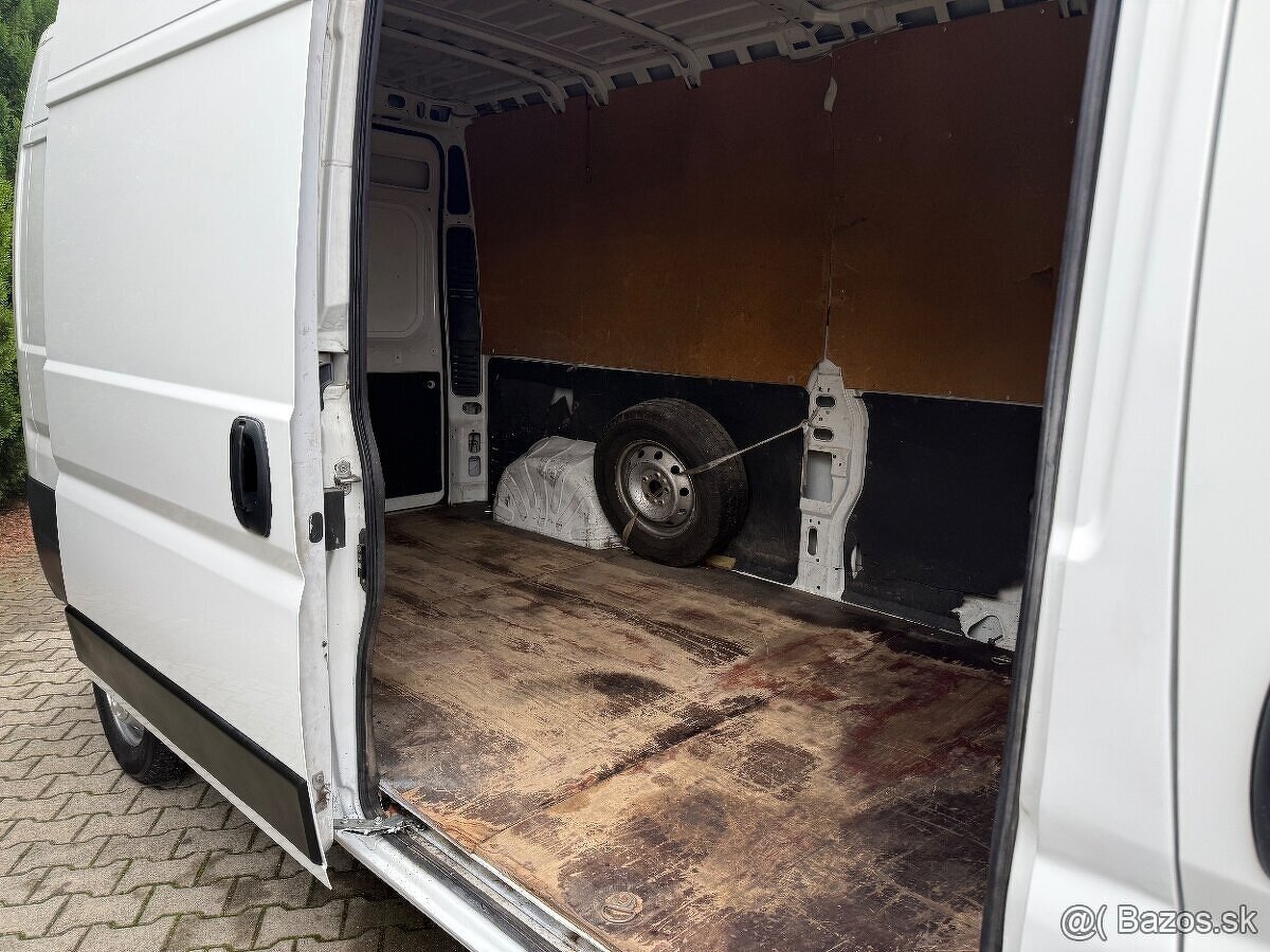 Peugeot Boxer 2.2 - 10