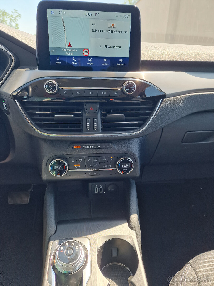 Predám Ford Kuga,1,5 EcoBost,diesel,automat - 10