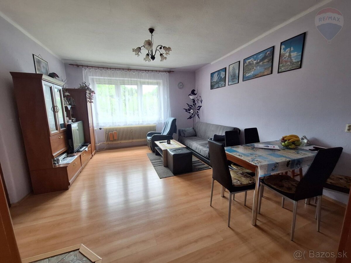 - - - VÝRAZNE ZNÍŽENÁ CENA - - - Rodinný dom s dielňou v Dol - 10