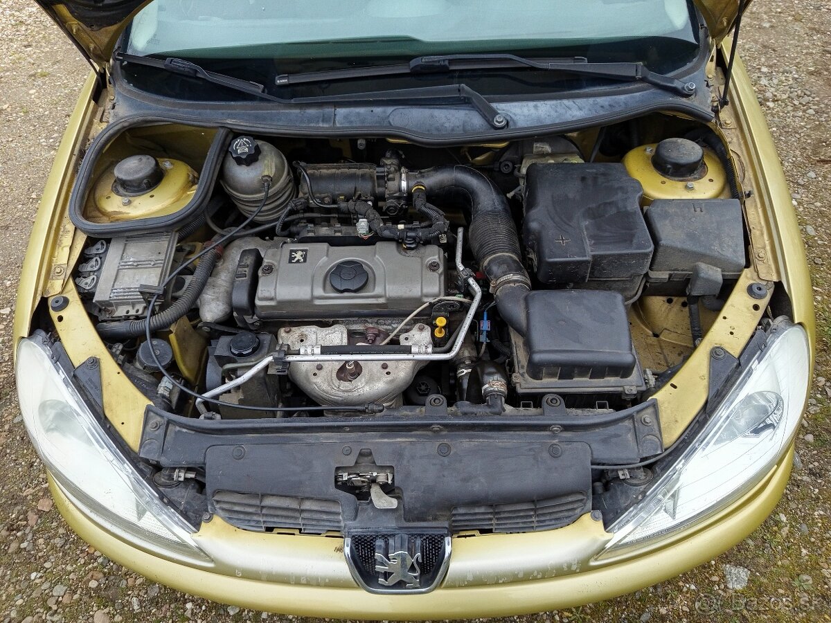 Peugeot 206 - 10