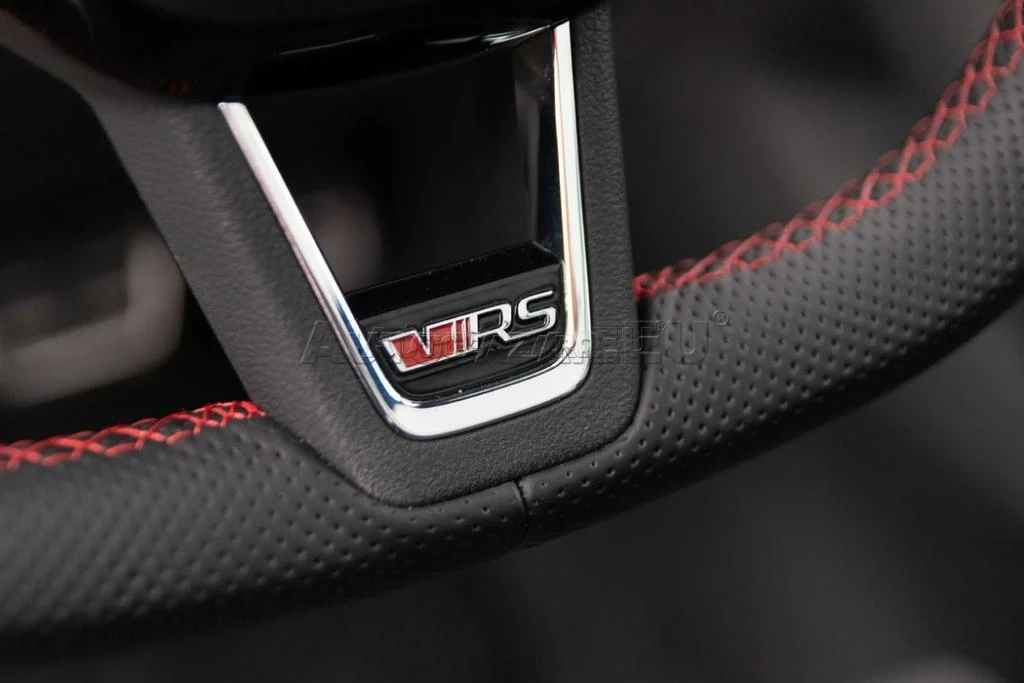 Plaketka do Volantu SKODA RS ORIGO - 10