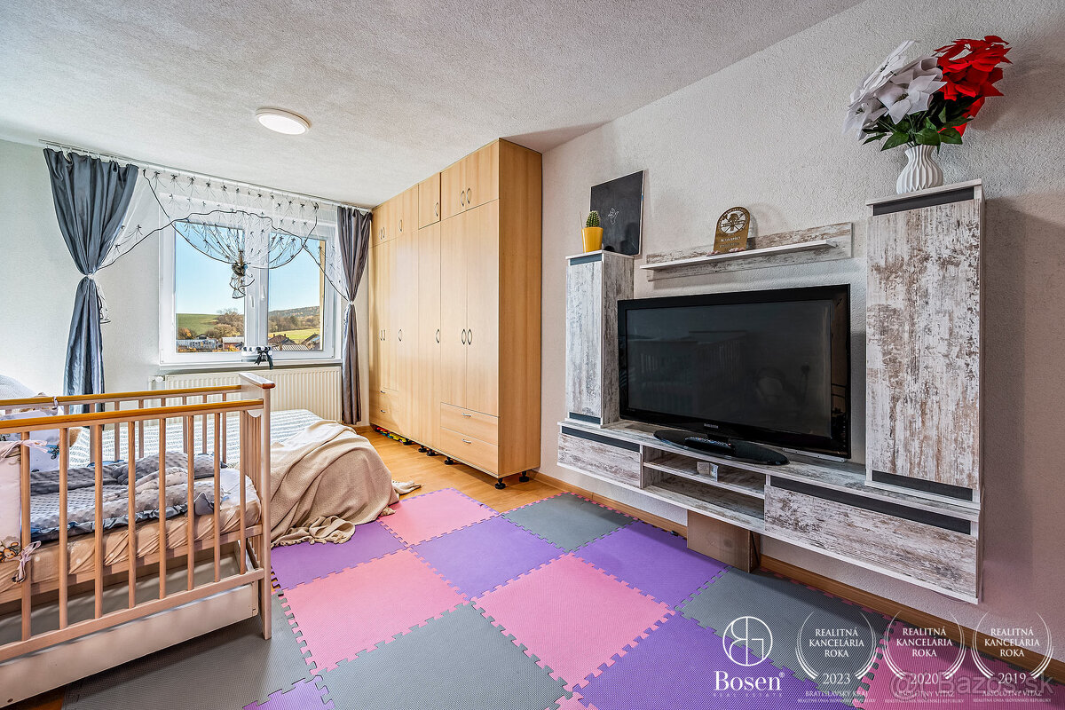 BOSEN | Slnečný 3-izbový byt s balkónom v Hranovnici - 10