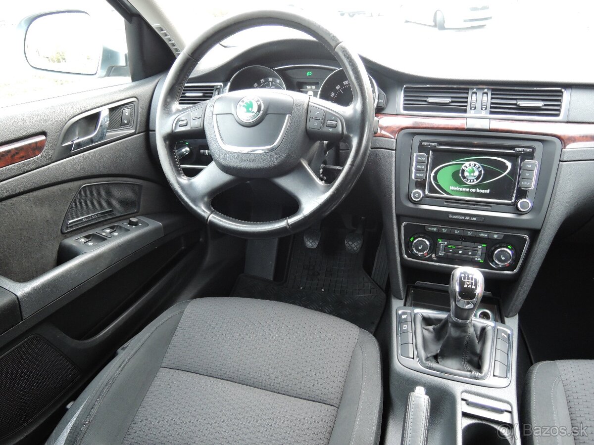 Škoda Superb, 2,0 TDi 125kW ČR Elegance 2009 - 10