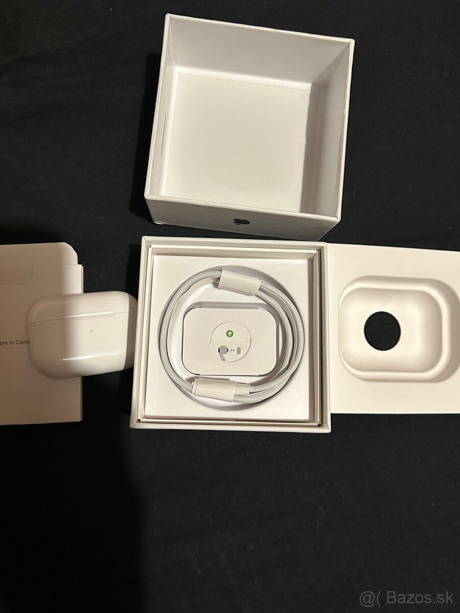 Apple AirPods Pro 2 - 10