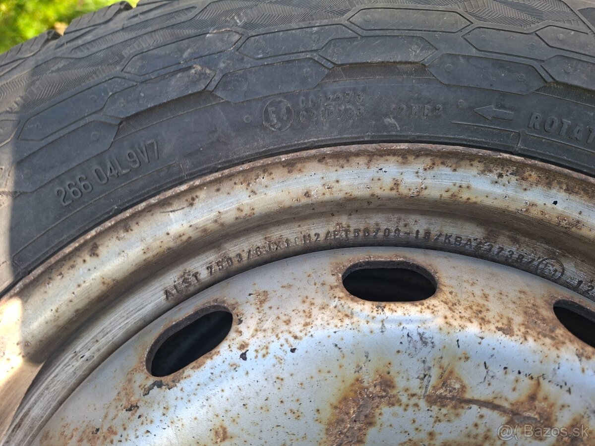 Predám plechové disky so zimnými pneu 205/65 R16C - 10