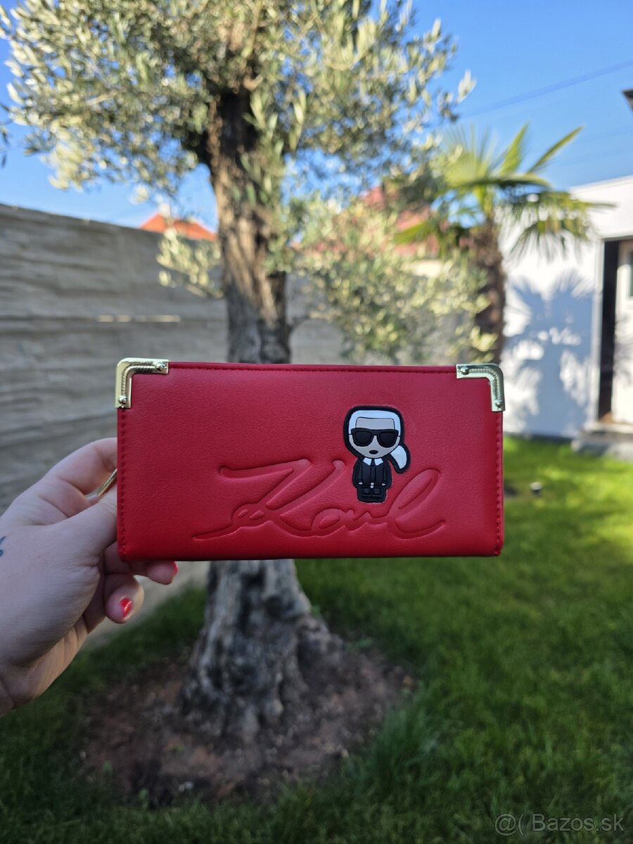 Dámske peňaženky - 10
