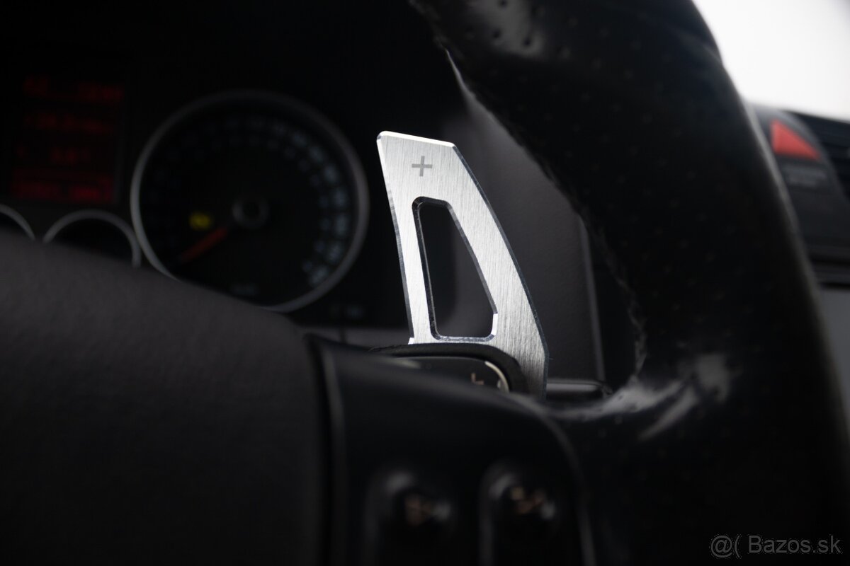 Volkswagem Golf V GTI - 10