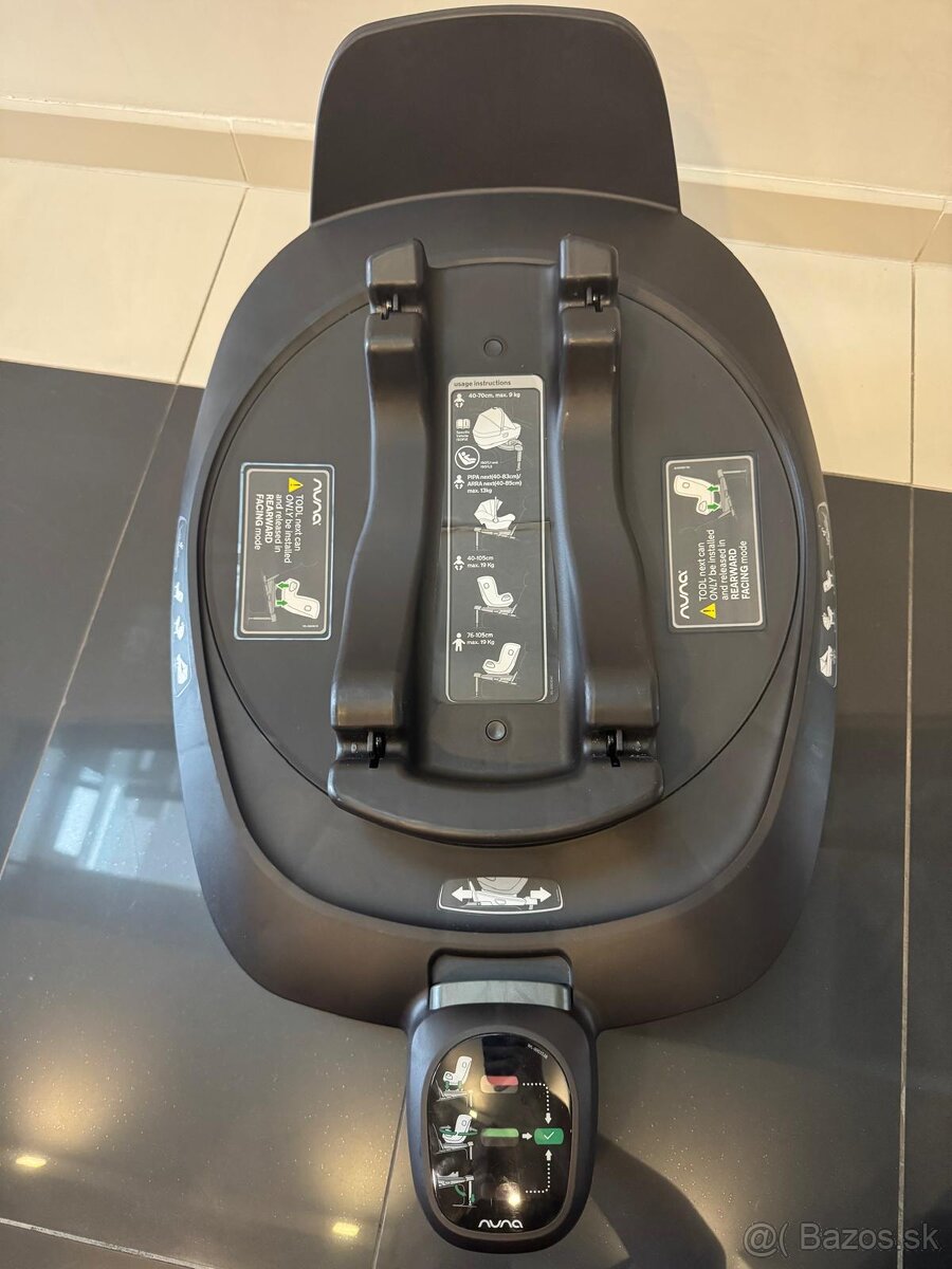 Autosedačka Nuna ARRA™ next caviar - 10